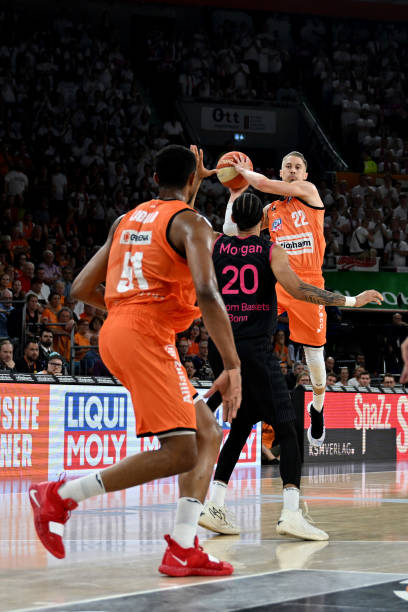 尼的阵容实 尼的阵容实