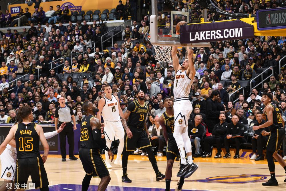 在这场比赛 在这场比赛