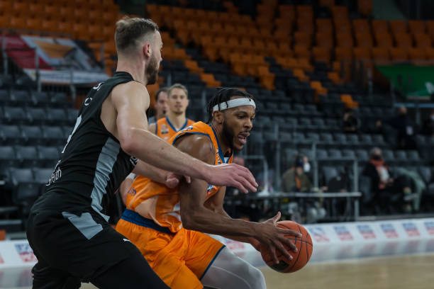 组赛中投入 组赛中投入